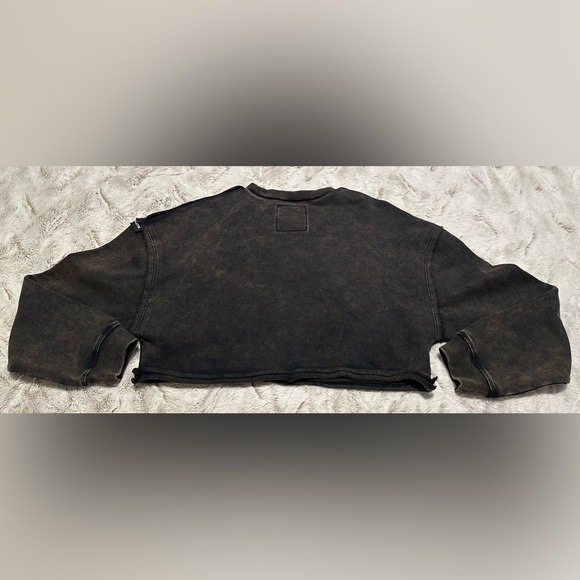 Alphalete Women's Terry Oversized Crop Top Long Sleeve Pullover Acid Wash Small - Picture 12 of 13